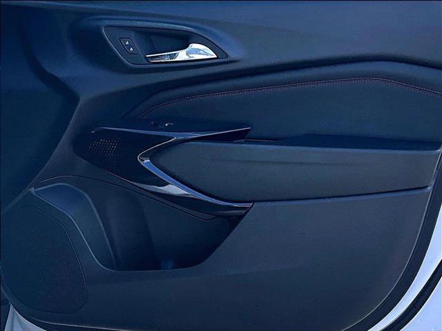 Used 2026 Chevrolet Trax RS w/ Driver Confidence Package image 18