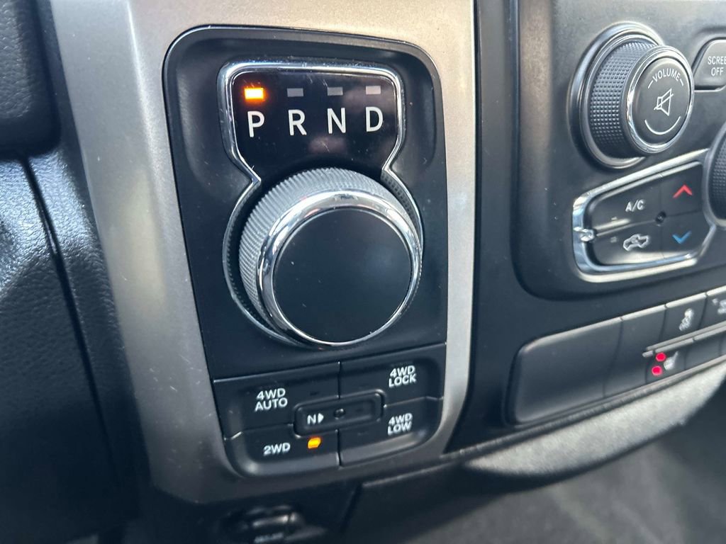 Used 2018 RAM 1500 Big Horn image 32