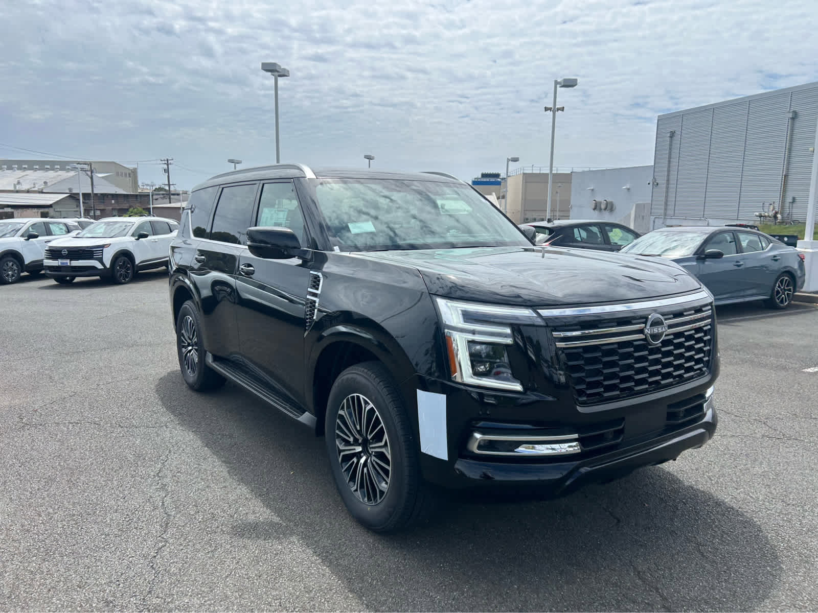 New 2026 Nissan Armada Platinum image 2