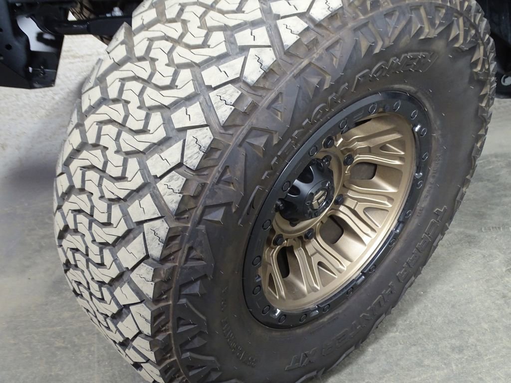 Used 2024 Jeep Wrangler Unlimited Rubicon image 38