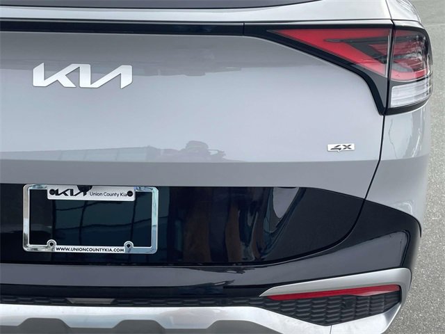 Certified 2024 Kia Sportage SX image 17