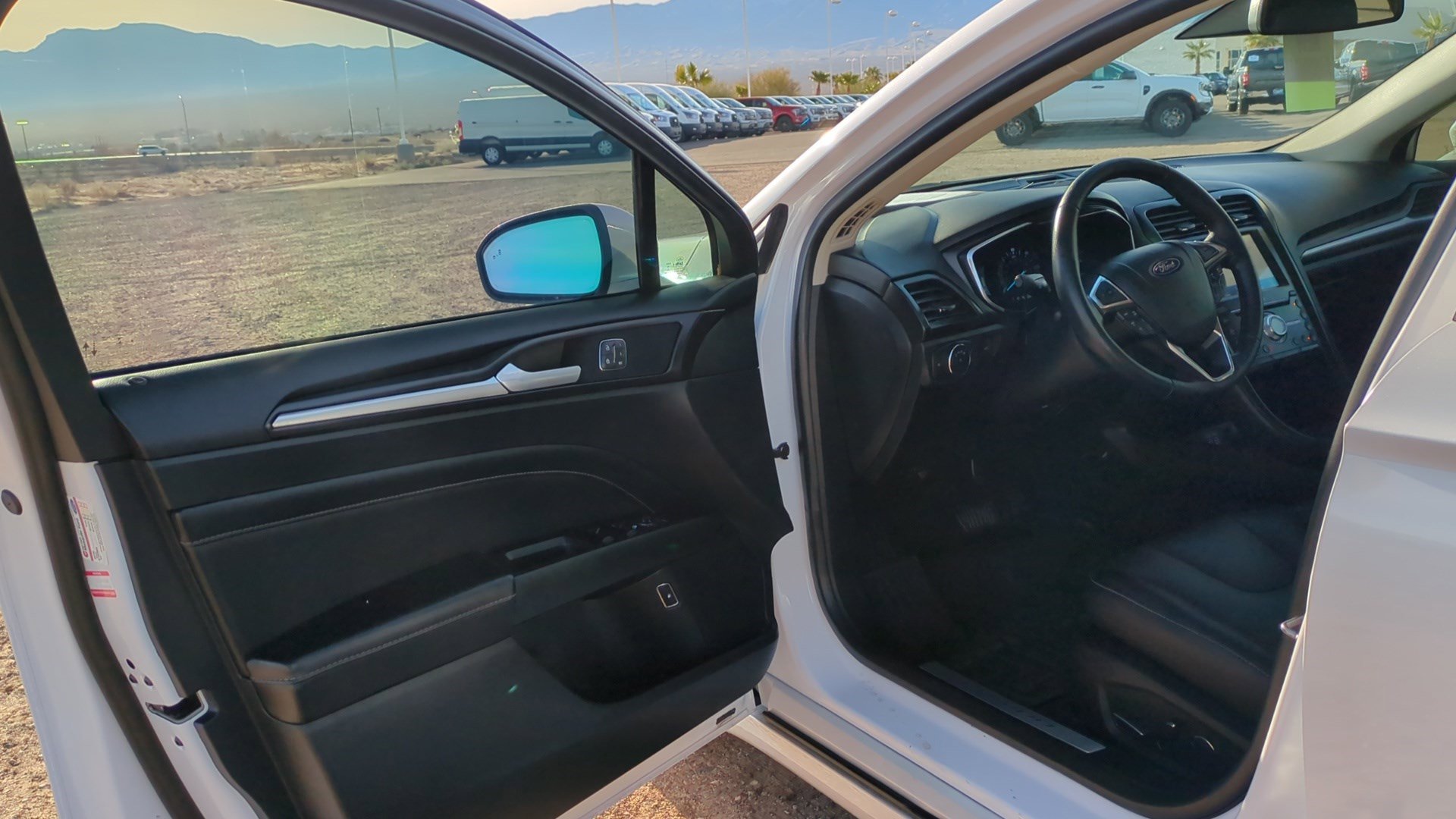 Used 2020 Ford Fusion Titanium image 12