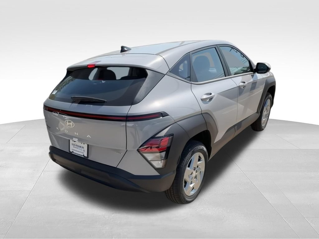 New 2026 Hyundai Kona SE AWD/4WD image 8