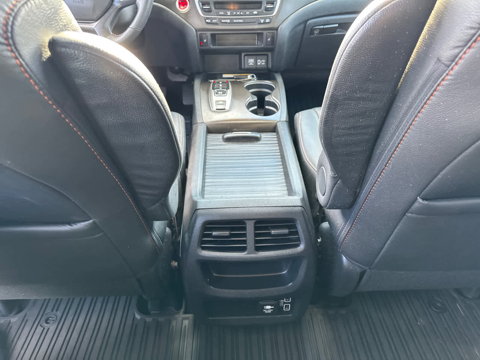 Used 2023 Honda Passport TrailSport image 33