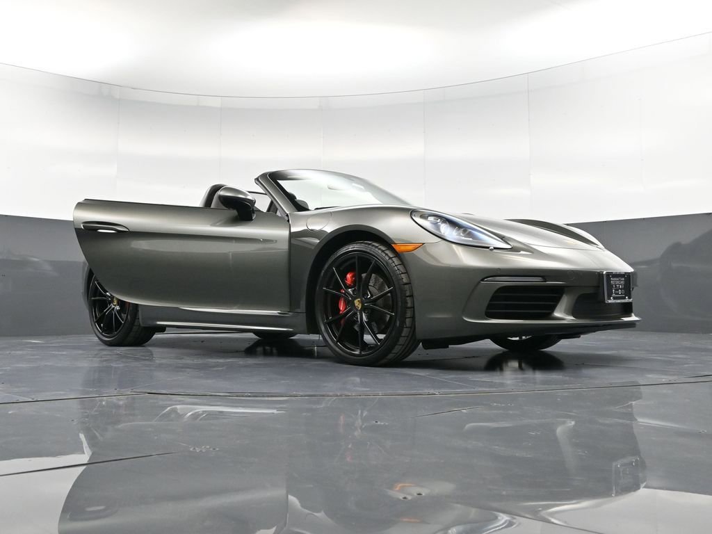 Certified 2021 Porsche 718 Boxster S image 38