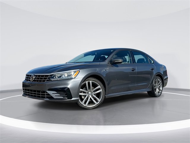 Used 2018 Volkswagen Passat 2.0T R-Line w/ R-Line Lighting Package