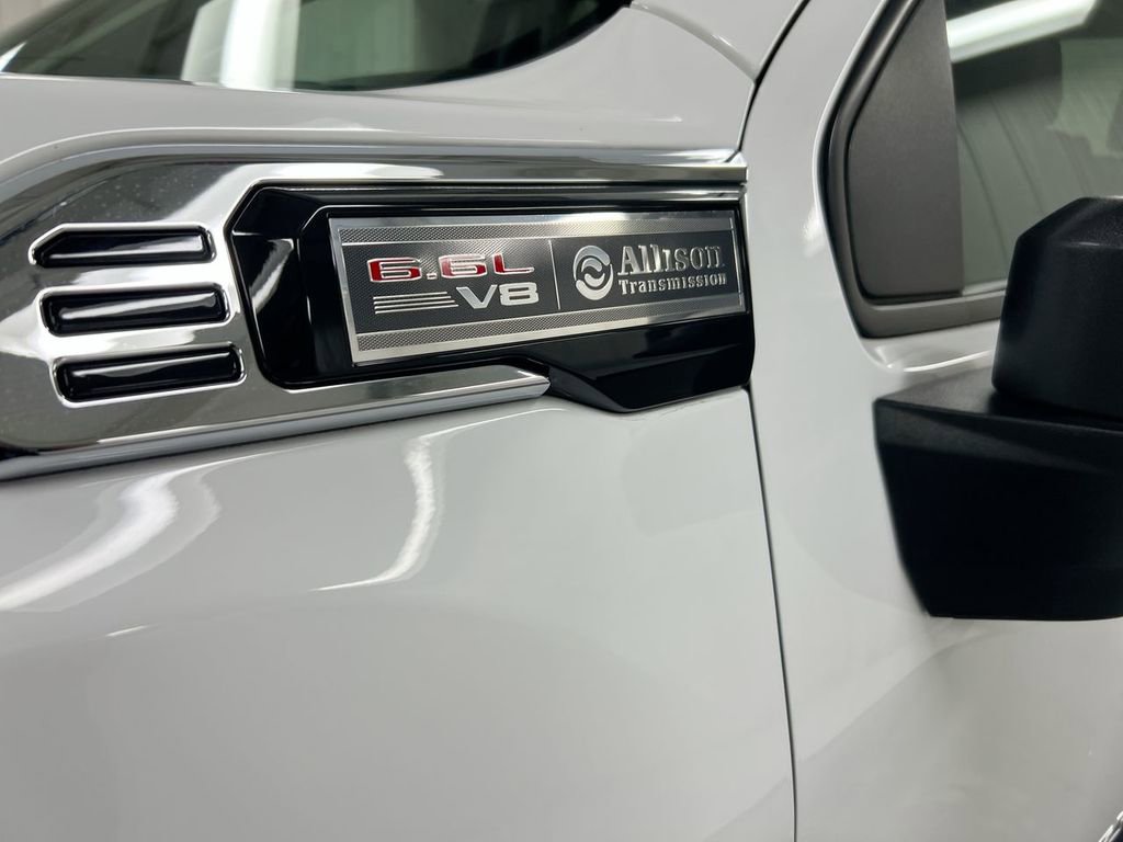 Used 2024 GMC Sierra 2500 Pro w/ Convenience Package image 25