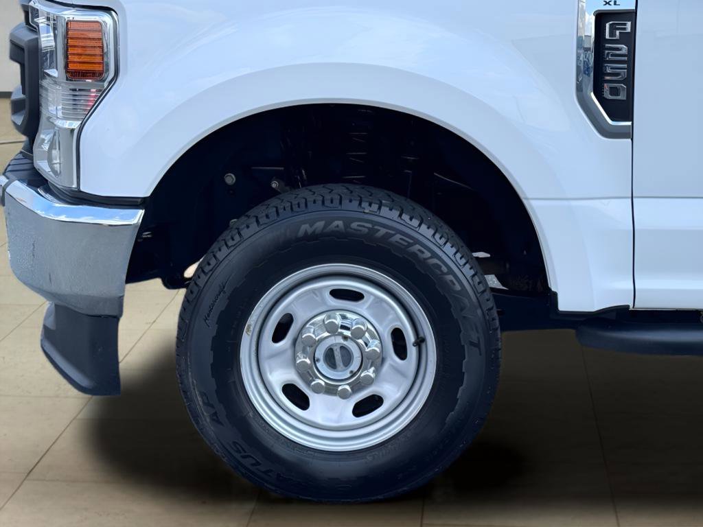 Used 2022 Ford F250 XL w/ Power Equipment Group image 30