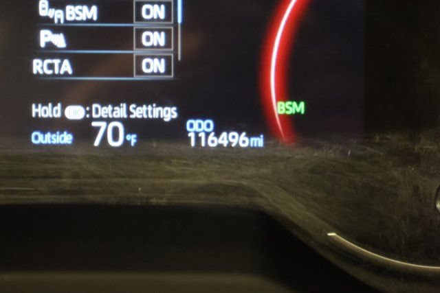 Used 2022 Toyota RAV4 Limited AWD/4WD image 18