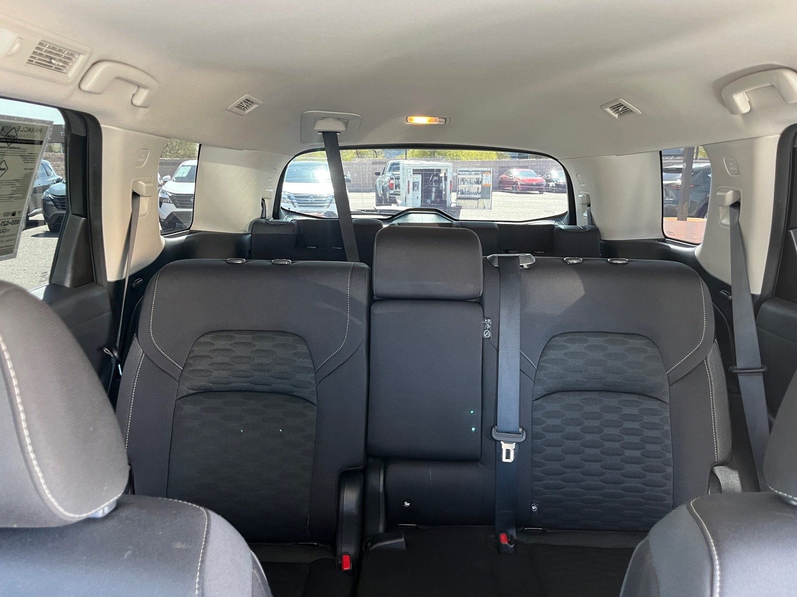 Used 2024 Nissan Pathfinder SV FWD image 29