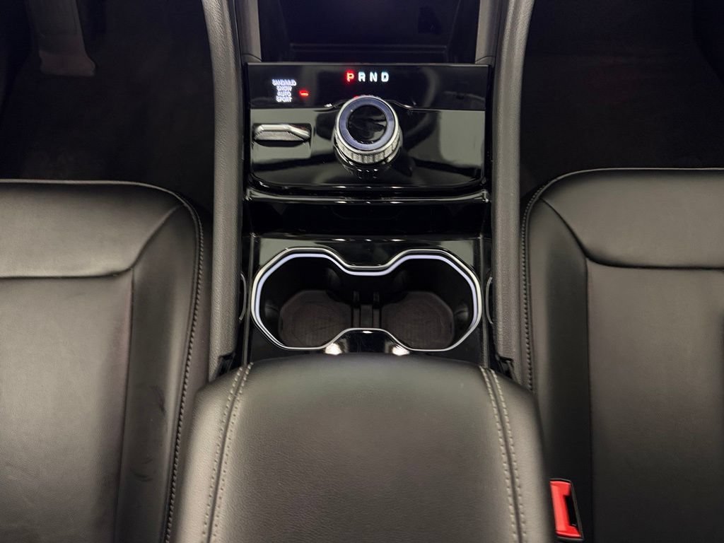 Certified 2023 Jeep Grand Cherokee Limited w/ Black Appearance Package AWD/4WD image 18