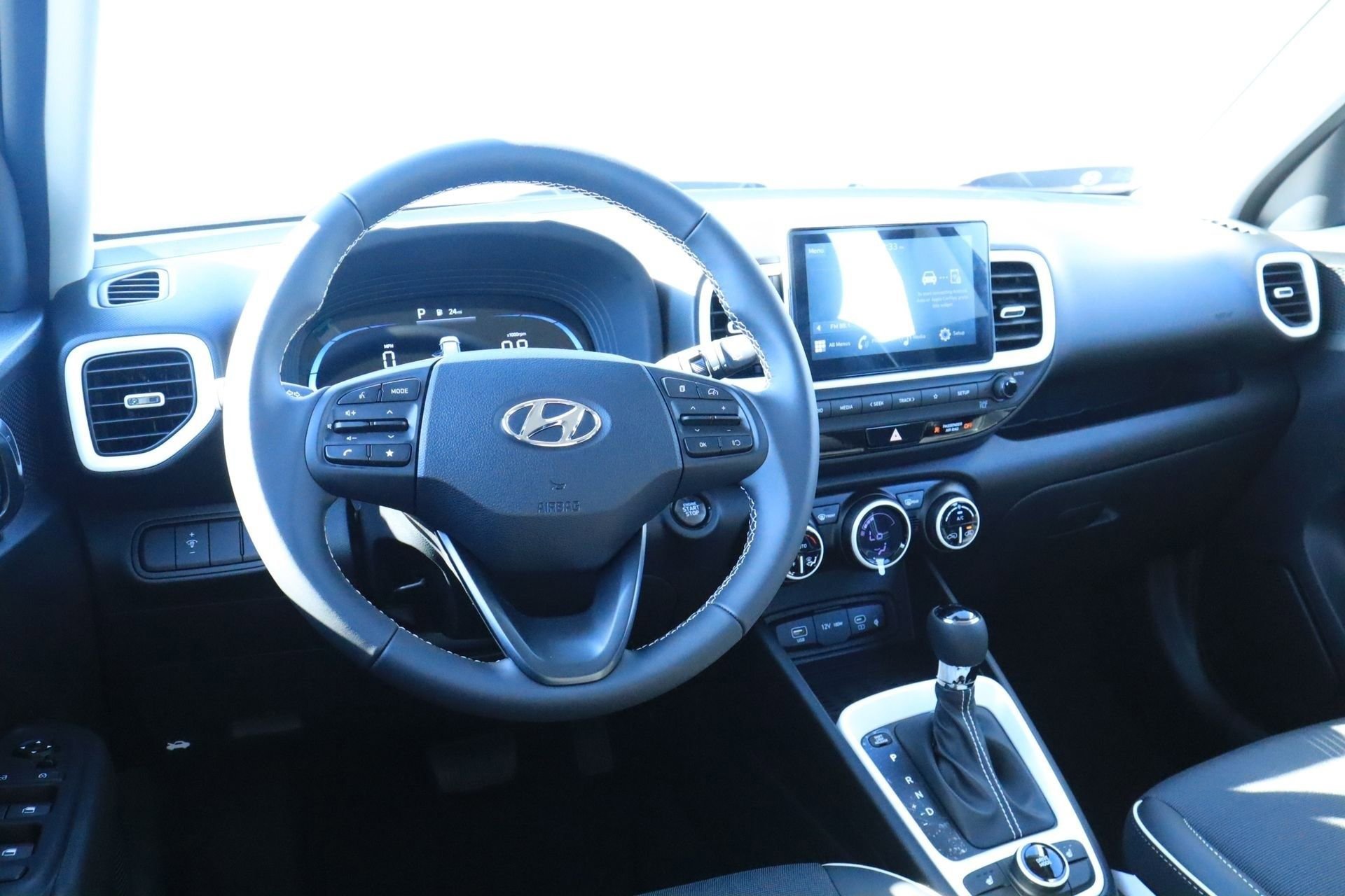 New 2026 Hyundai Venue SEL image 10