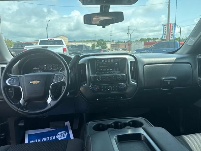 Used 2018 Chevrolet Silverado 1500 LT w/ All Star Edition AWD/4WD image 13