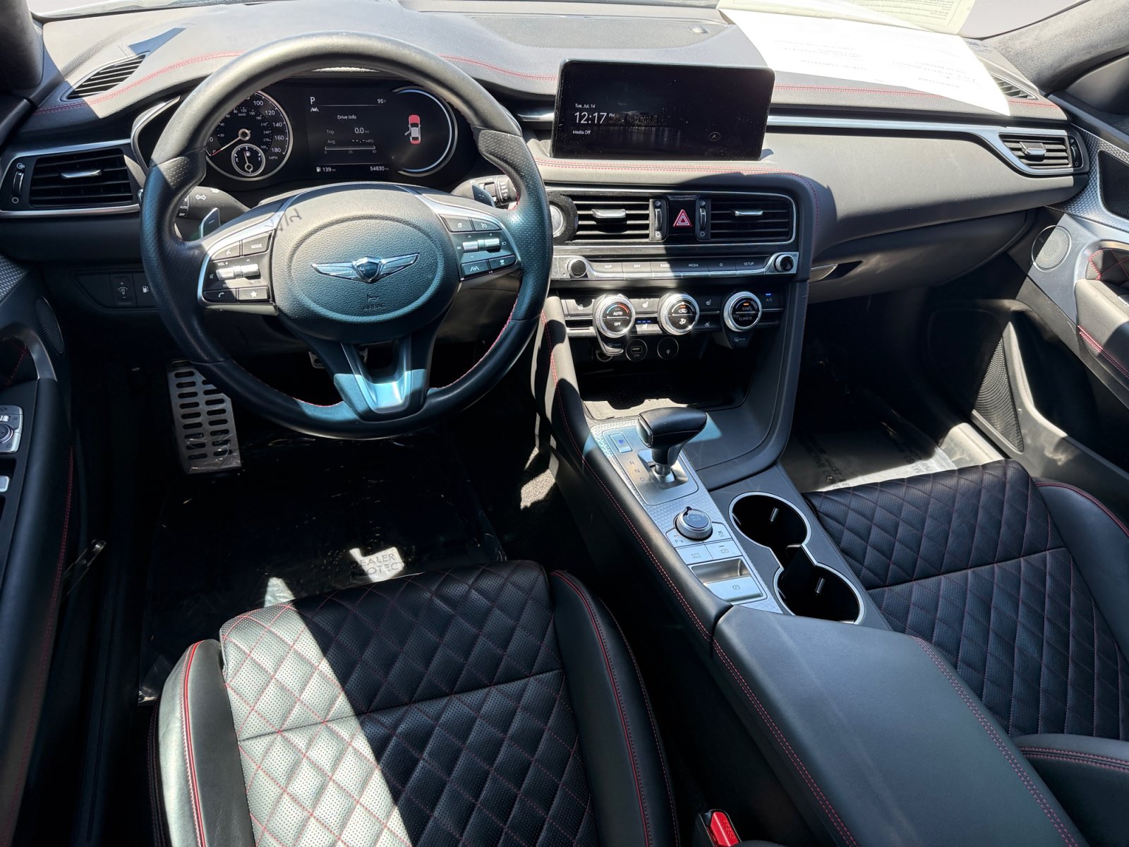 Used 2022 Genesis G70 3.3T RWD image 15