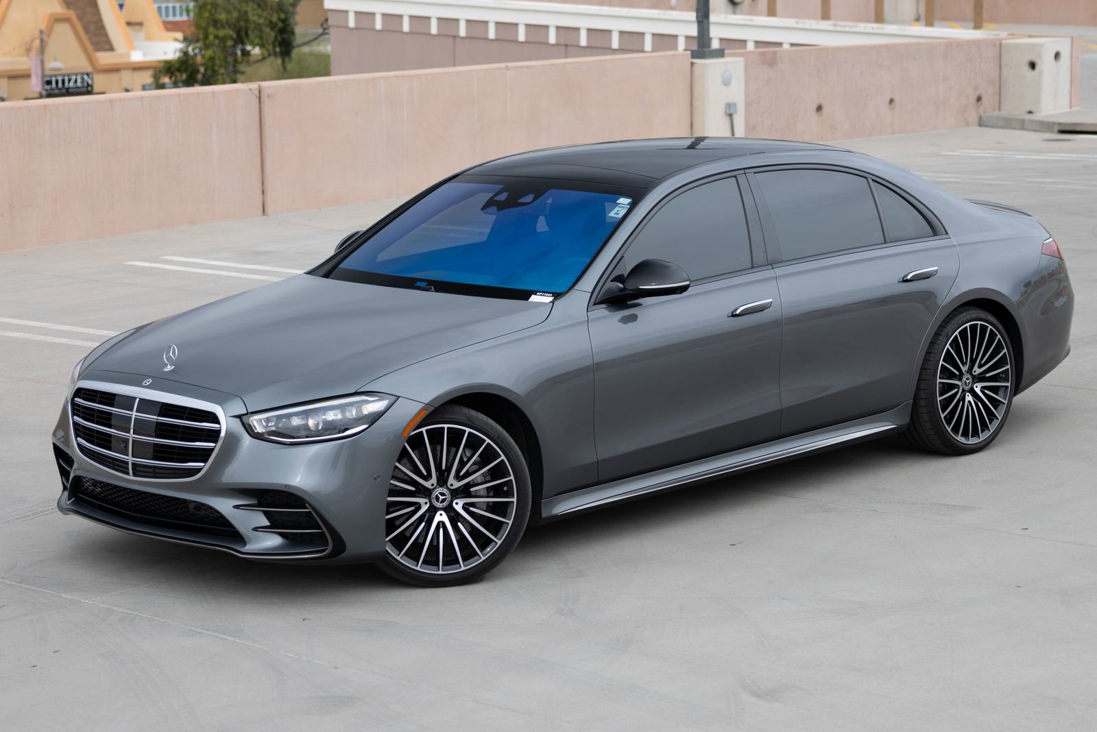 Used 2023 Mercedes-Benz S 500 4MATIC w/ AMG Line image 13