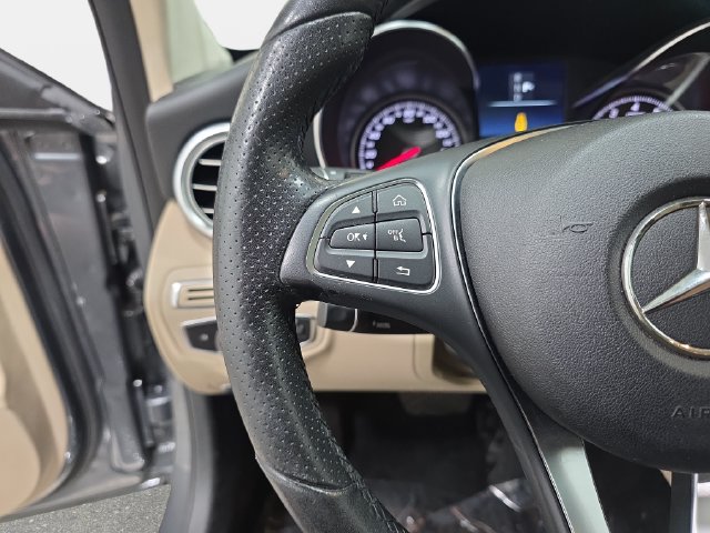 Used 2017 Mercedes-Benz C 300 4MATIC Sedan image 17