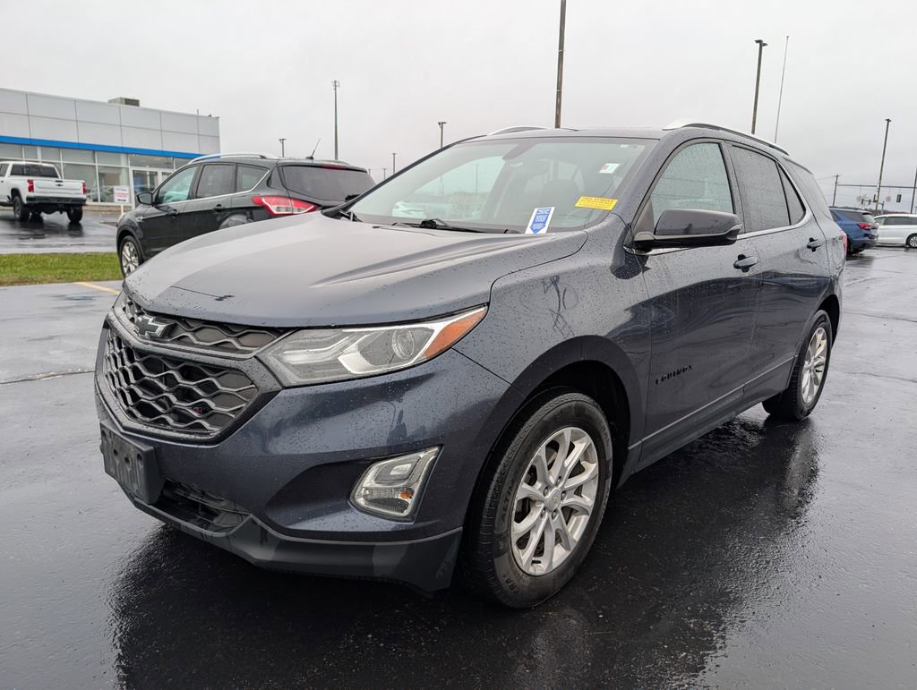 Used 2018 Chevrolet Equinox LT w/ Sun & Infotainment Package image 5