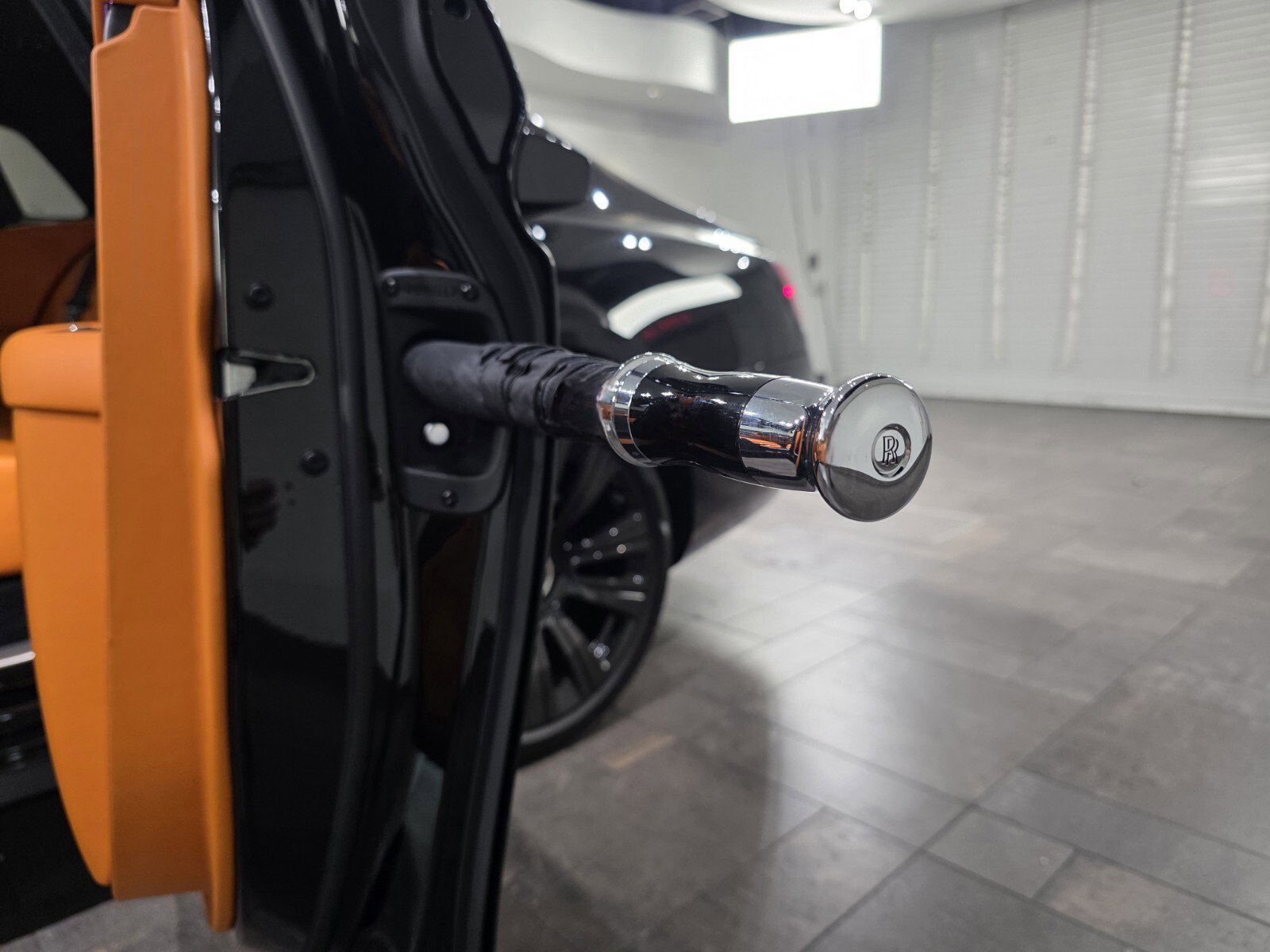 Used 2024 Rolls-Royce Ghost image 14