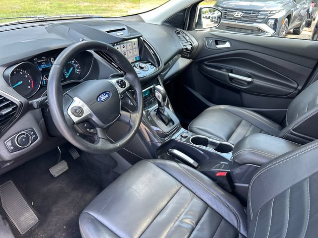 Used 2016 Ford Escape Titanium w/ Equipment Group 301A AWD/4WD image 13