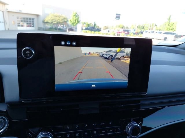 Used 2025 Honda Prologue Touring image 16