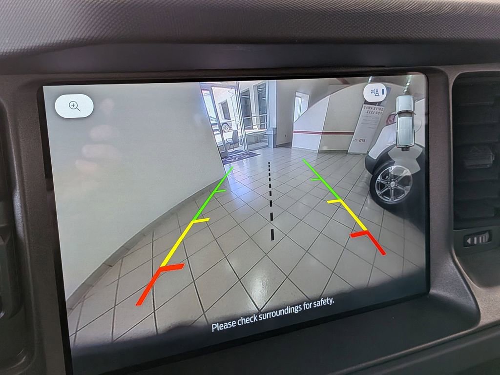 Used 2025 Ford Bronco Big Bend image 11