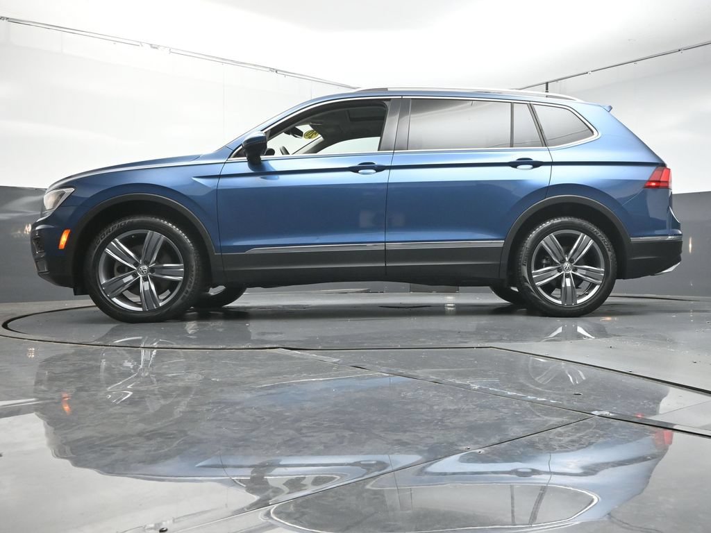 Used 2020 Volkswagen Tiguan SEL FWD image 38
