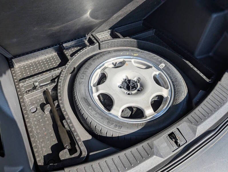 Used 2016 Ford Escape SE w/ Equipment Group 201A image 28
