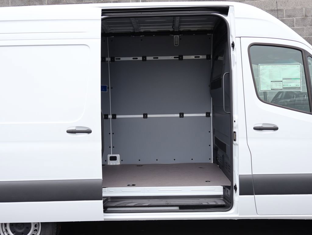 New 2026 Mercedes-Benz Sprinter 144 Cargo image 15