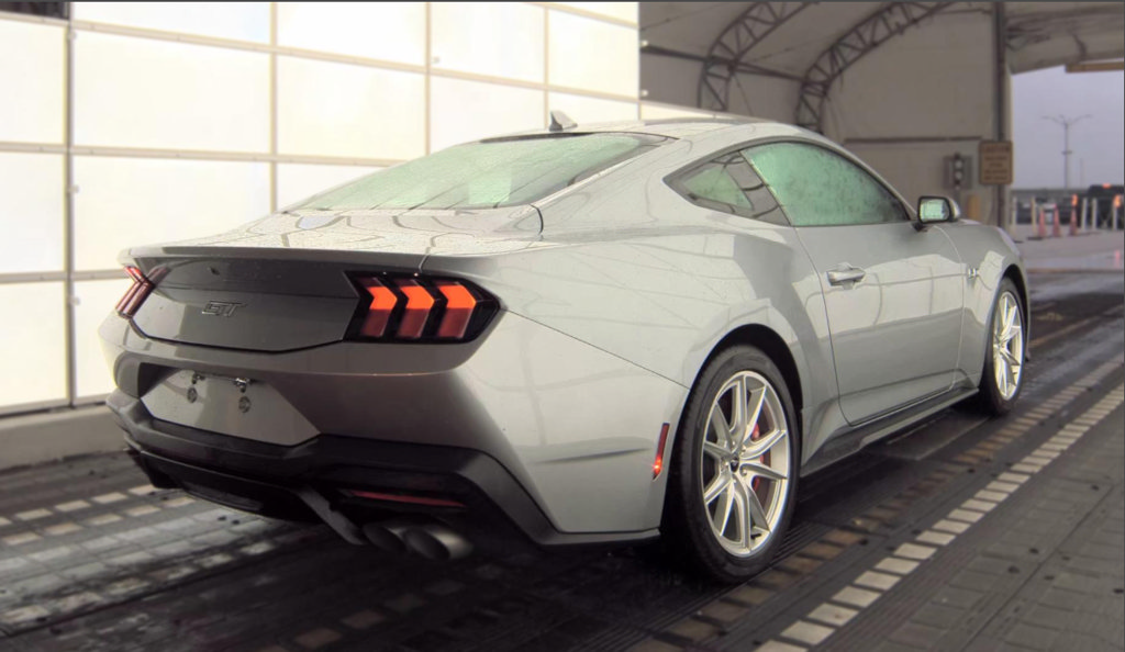 Used 2024 Ford Mustang GT Premium RWD image 5