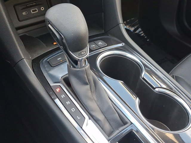 Used 2023 Chevrolet Equinox Premier image 15