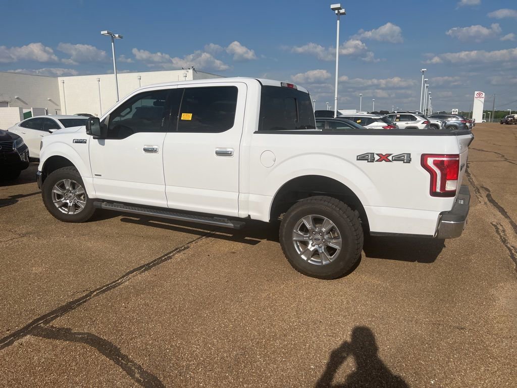 Used 2017 Ford F150 XLT w/ Equipment Group 302A Luxury image 4