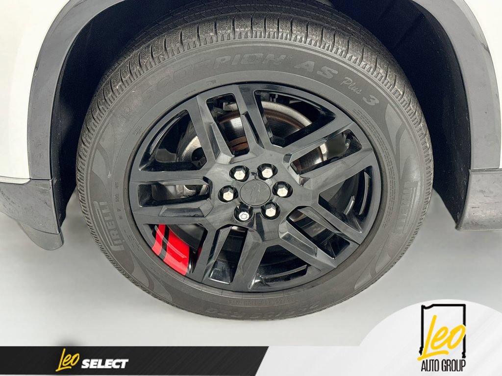 Used 2020 Chevrolet Traverse Premier w/ Redline Edition AWD/4WD image 37