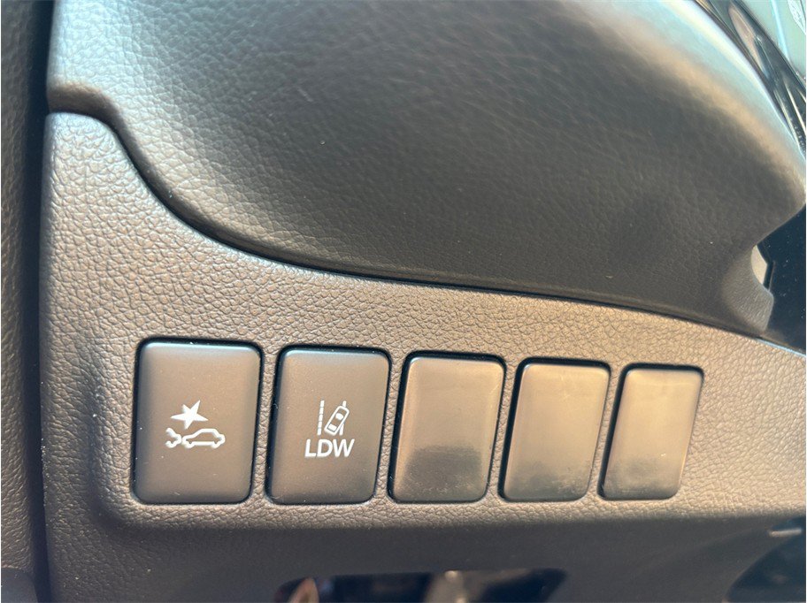Used 2020 Mitsubishi Outlander SE FWD image 28