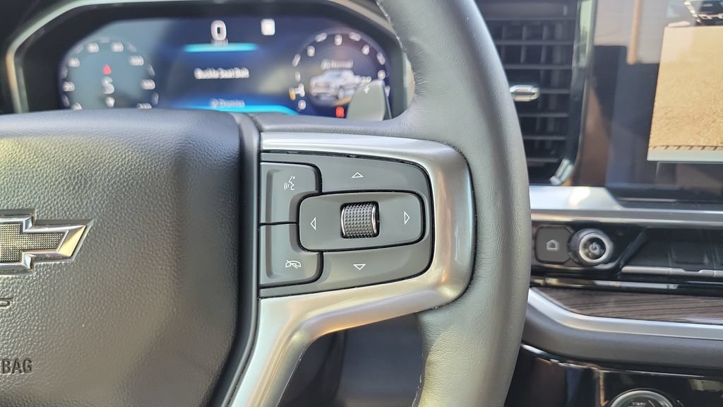 Used 2022 Chevrolet Silverado 1500 RST AWD/4WD image 22