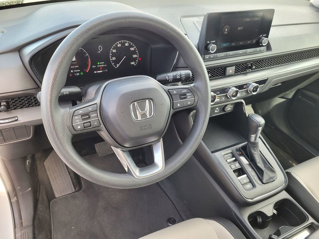 Used 2023 Honda CR-V LX image 9