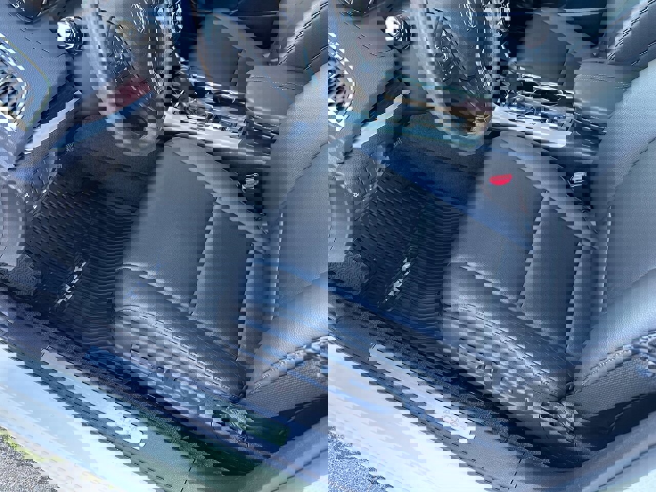 Used 2017 Acura TLX image 21