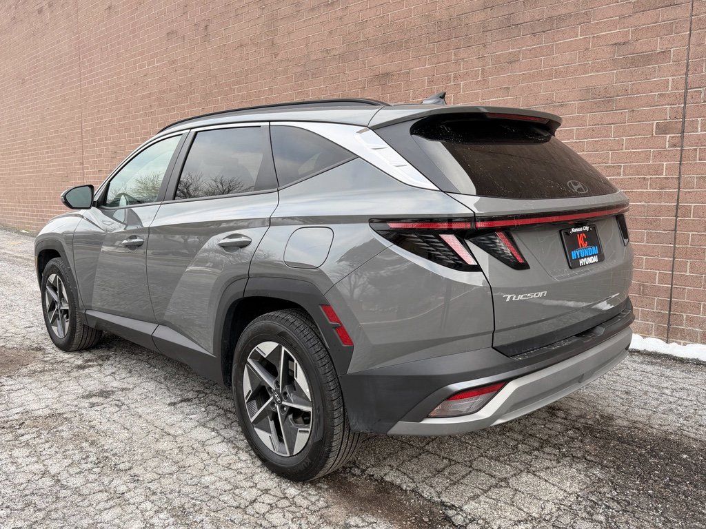 Used 2025 Hyundai Tucson SEL image 3