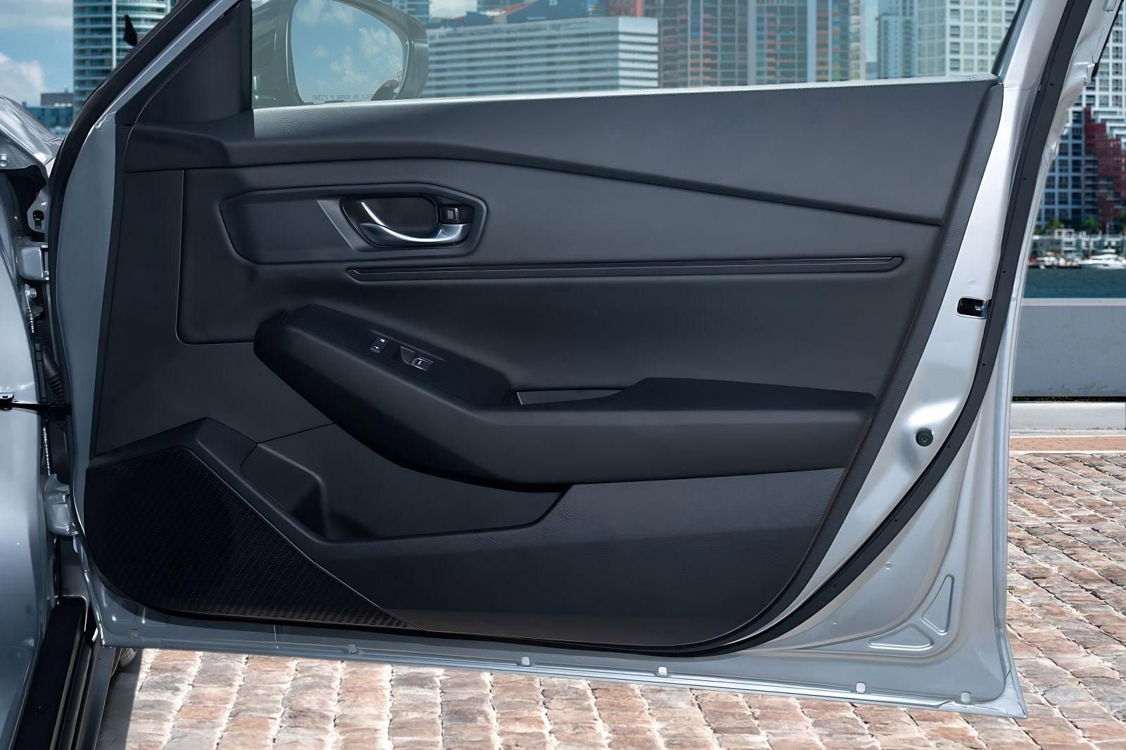 Certified 2025 Honda Accord SE image 12