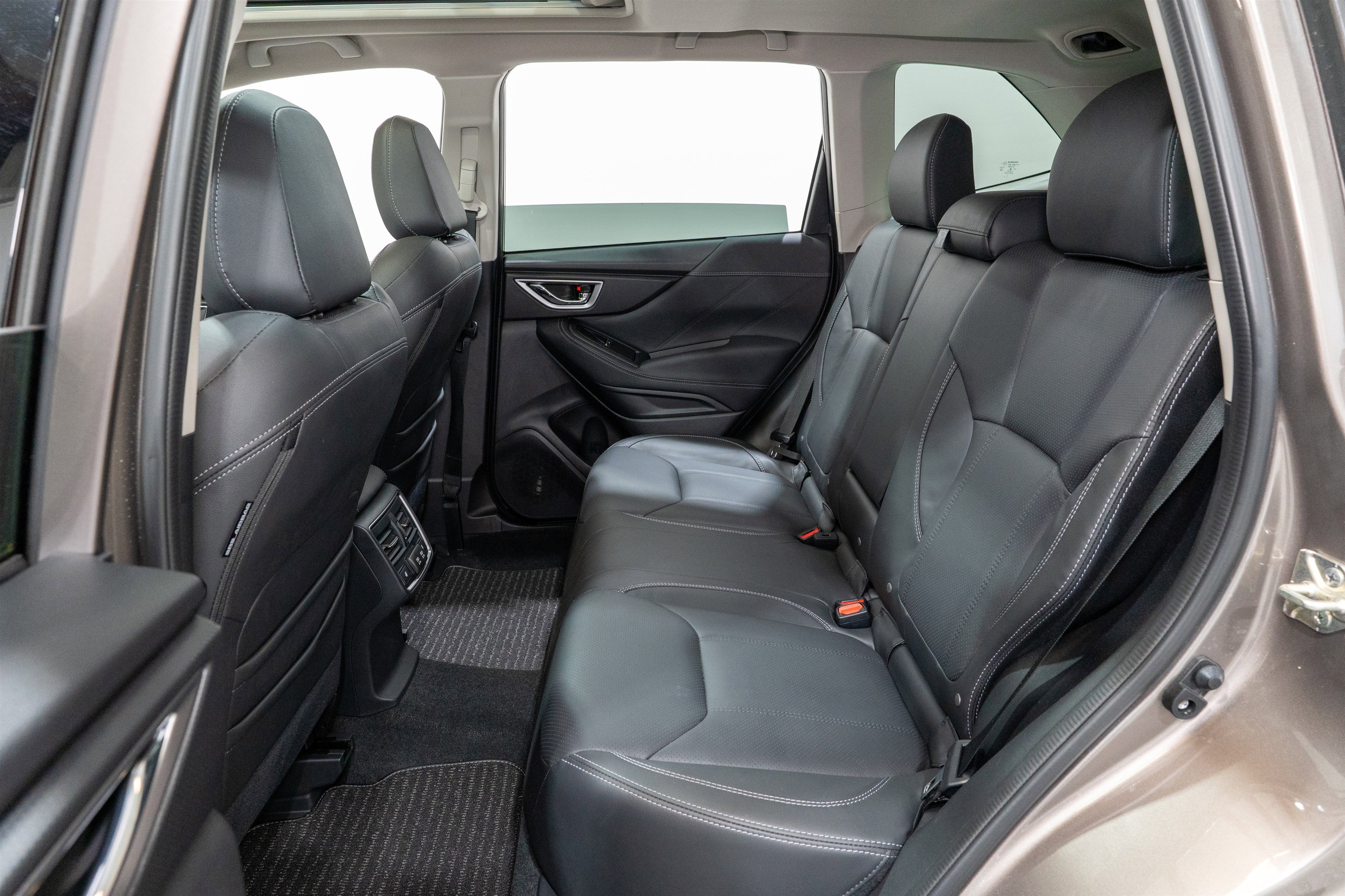 Used 2022 Subaru Forester Touring AWD/4WD image 31