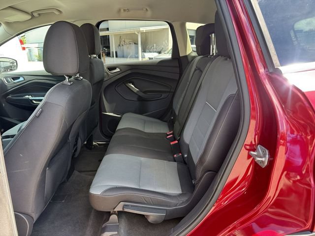 Used 2014 Ford Escape SE w/ Equipment Group 201A FWD image 13