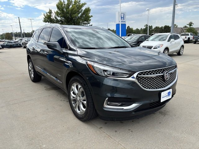 Used 2021 Buick Enclave Avenir w/ Avenir Technology Package image 3
