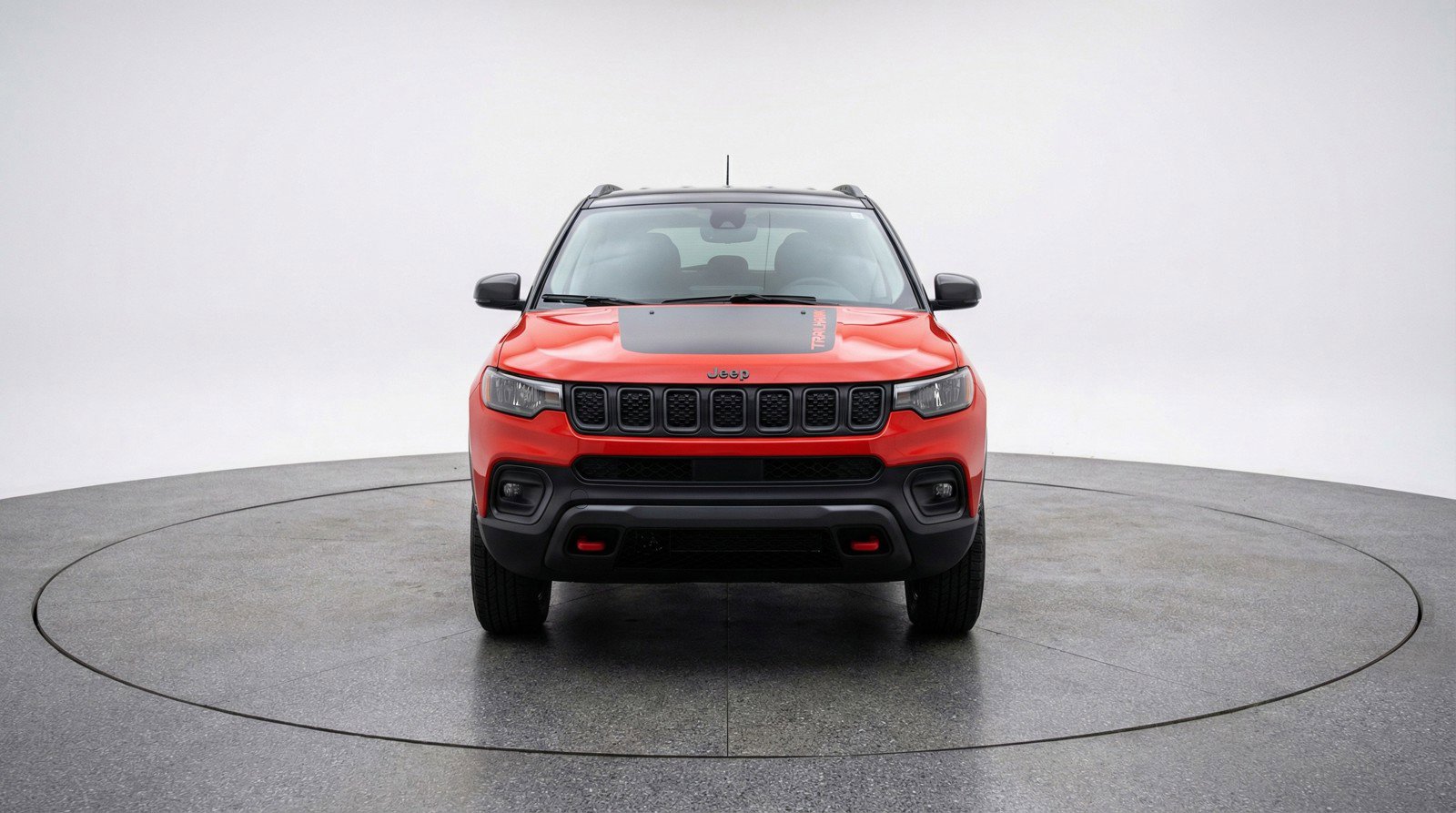 Used 2025 Jeep Compass Trailhawk image 2