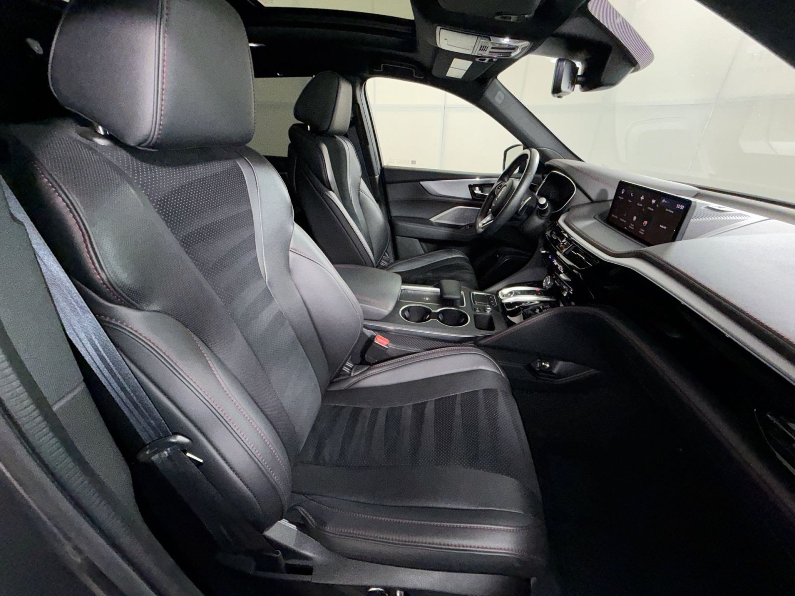 Used 2023 Acura MDX A-Spec AWD/4WD image 28