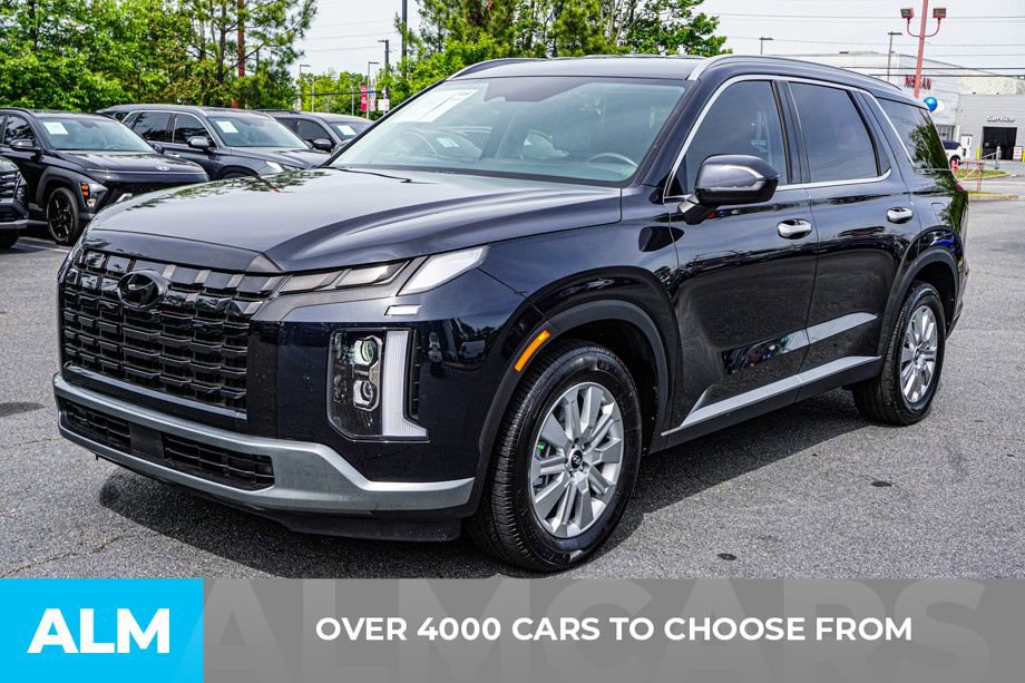Used 2025 Hyundai Palisade SEL FWD image 3