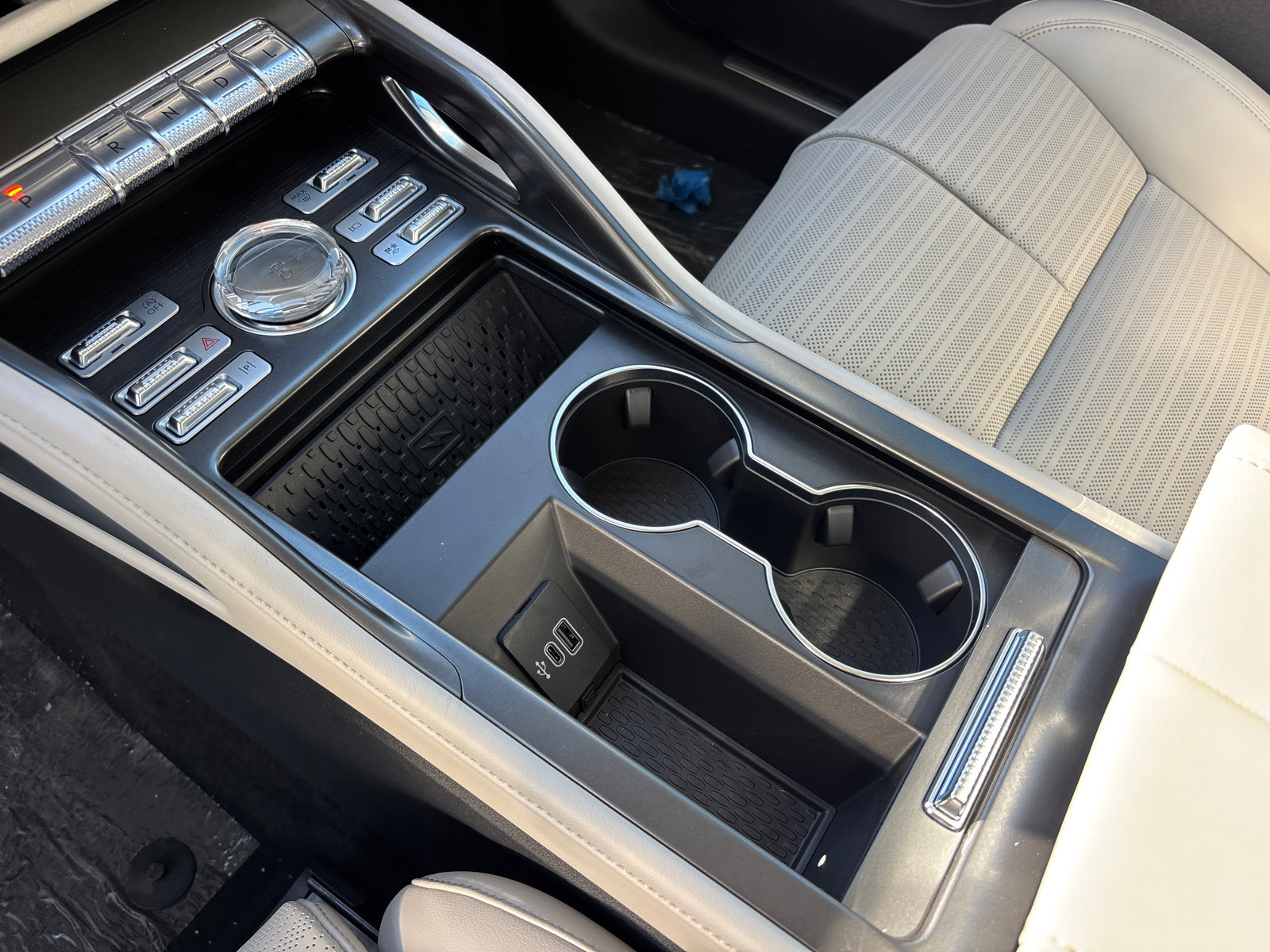 New 2026 Lincoln Nautilus Reserve AWD/4WD image 23