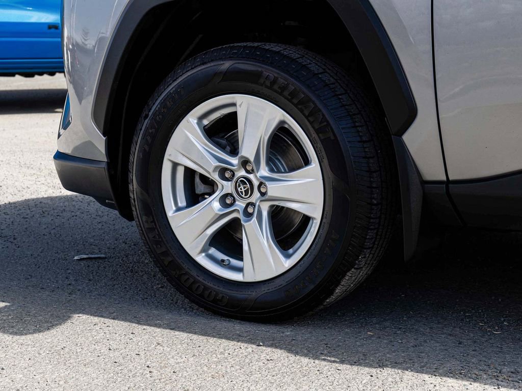 Used 2019 Toyota RAV4 XLE w/ All Weather Liner Package image 7
