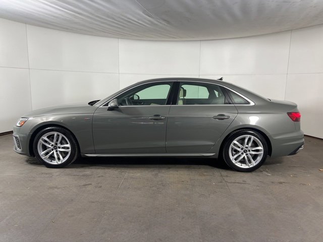 Used 2023 Audi A4 2.0T Premium w/ Convenience Package image 4