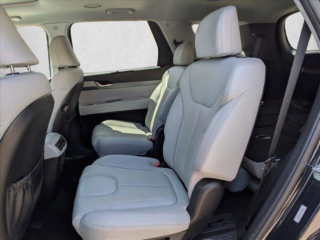 Used 2021 Hyundai Palisade SEL w/ Premium Package FWD image 12