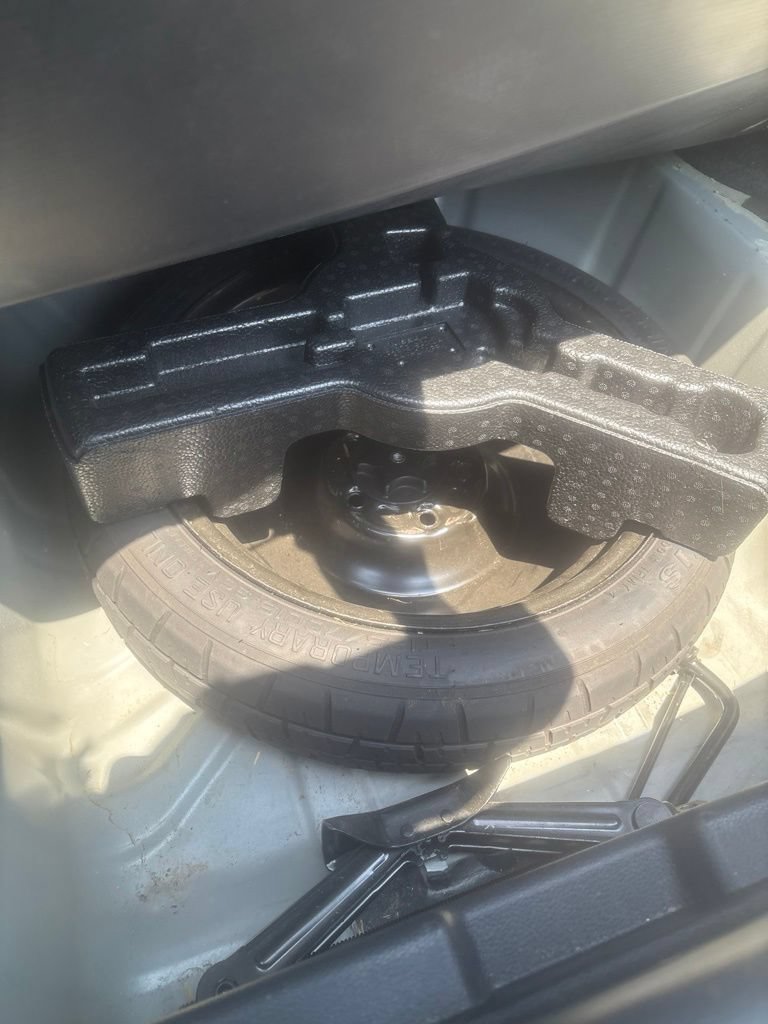 Used 2015 Nissan Sentra S FWD image 24