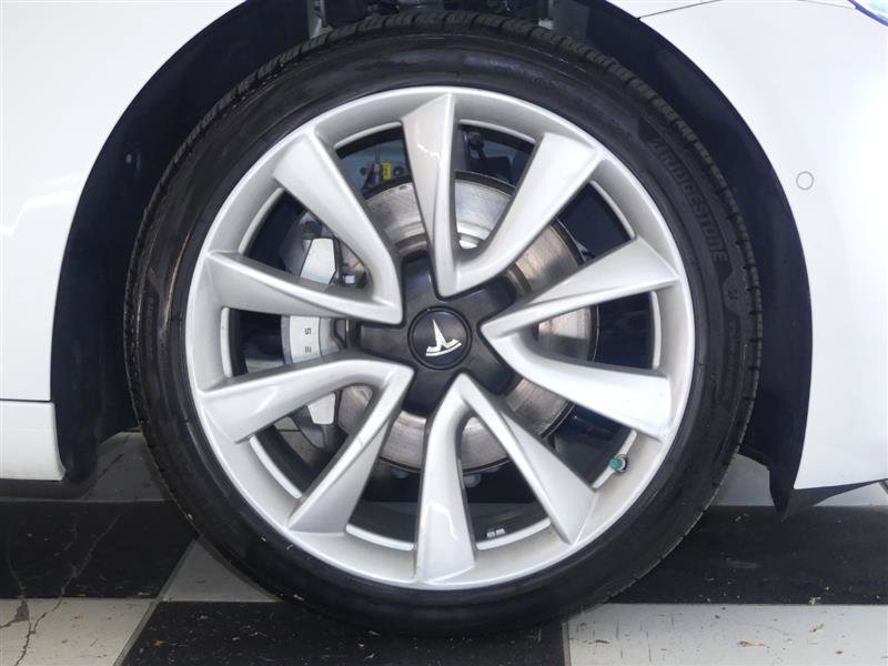 Used 2020 Tesla Model 3 Long Range AWD/4WD image 29